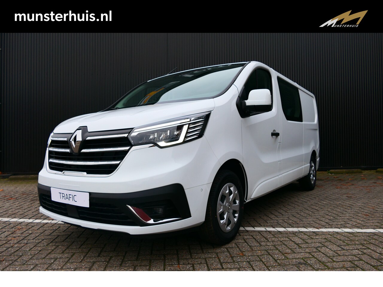 Renault Trafic - 2.0 dCi EDC 170 T29 L2H1 DC Luxe Nieuw uit voorraad!, Trekhaak, All Season, Adaptive Cruis - AutoWereld.nl