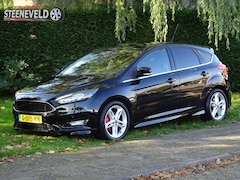 Ford Focus - 1.0 Titanium S-Edition ST-Line met Navi en Sony