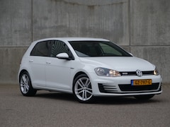 Volkswagen Golf - 2.0 TDI GTD | camera | navigatie | trekhaak