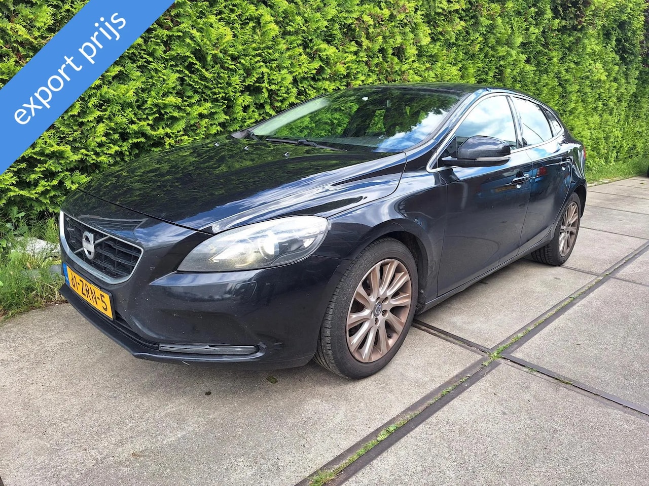 Volvo V40 - 1.6 D2 Summum 1.6 D2 Summum - AutoWereld.nl