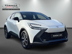 Toyota C-HR - 1.8 Hybrid black edition