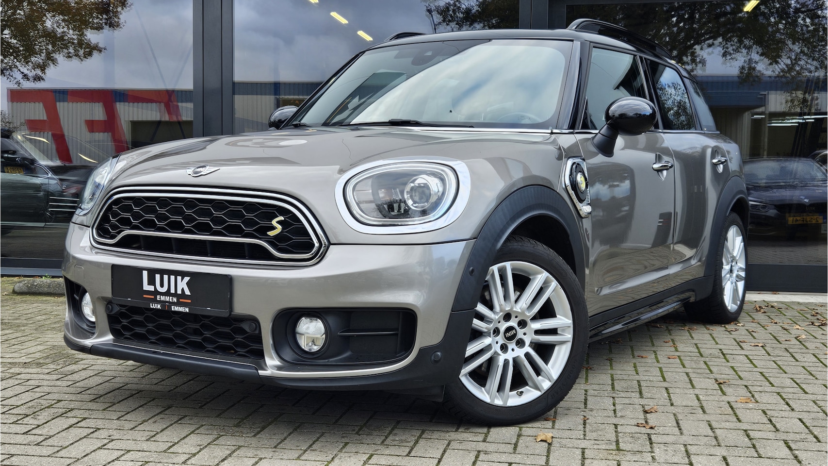 MINI Countryman - Mini 2.0 Cooper S E ALL4 Chili + VOL OPTIES - AutoWereld.nl