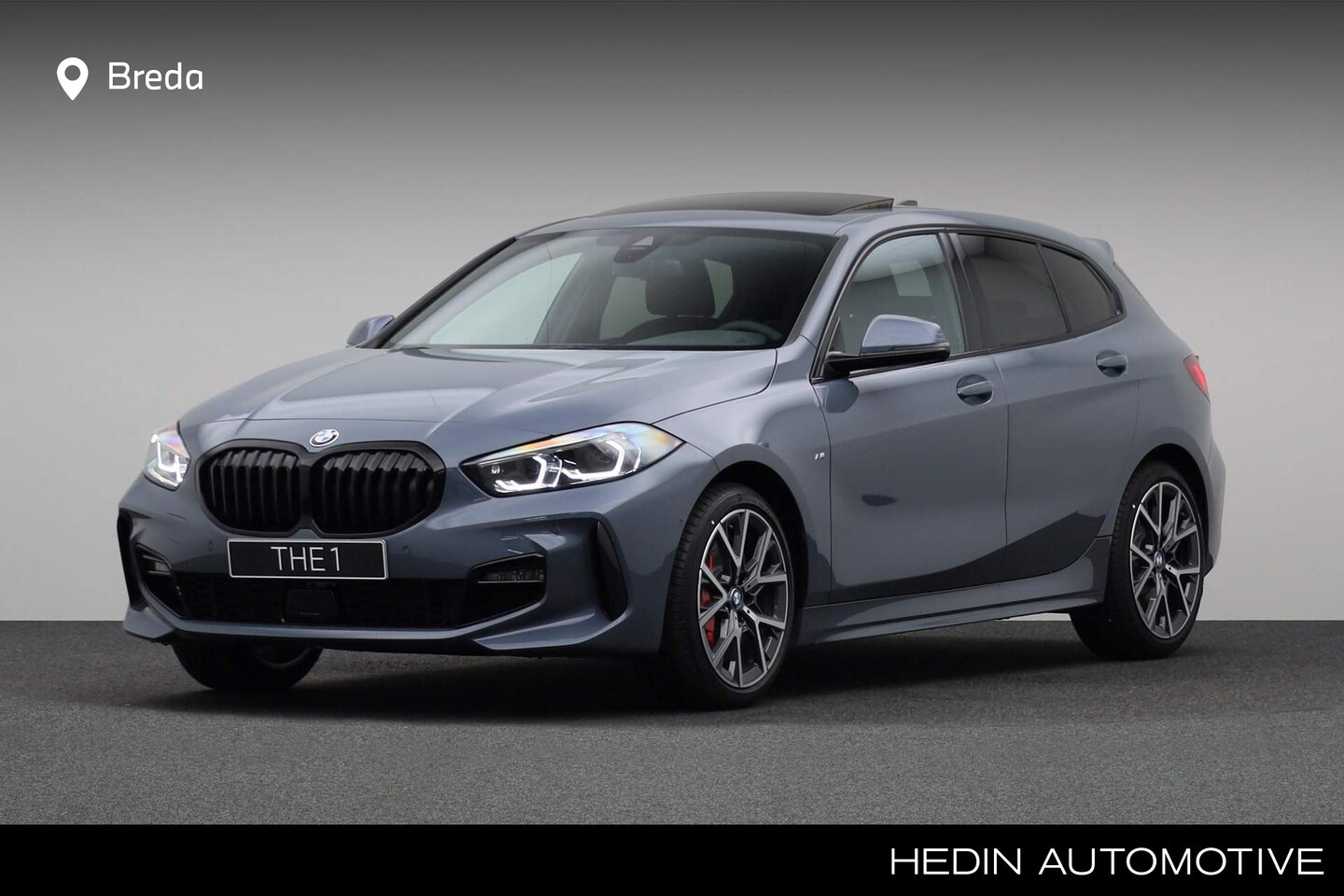 BMW 1-serie - 118i | M-sport Shadow Line | Active Cruise Control | Harman Kardon | Schuif-/ Panoramadak - AutoWereld.nl