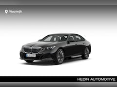 BMW i5 - sedan eDrive40