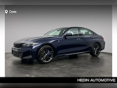 BMW 3-serie - Sedan 320e Elektrisch verstelbare stoelen | glazen schuif- kanteldak | HiFi systeem