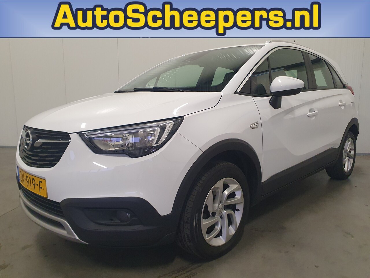 Opel Crossland X - 1.2 Turbo Innovation TREKH./PDC/NAVI/CRUISE/CLIMA - AutoWereld.nl