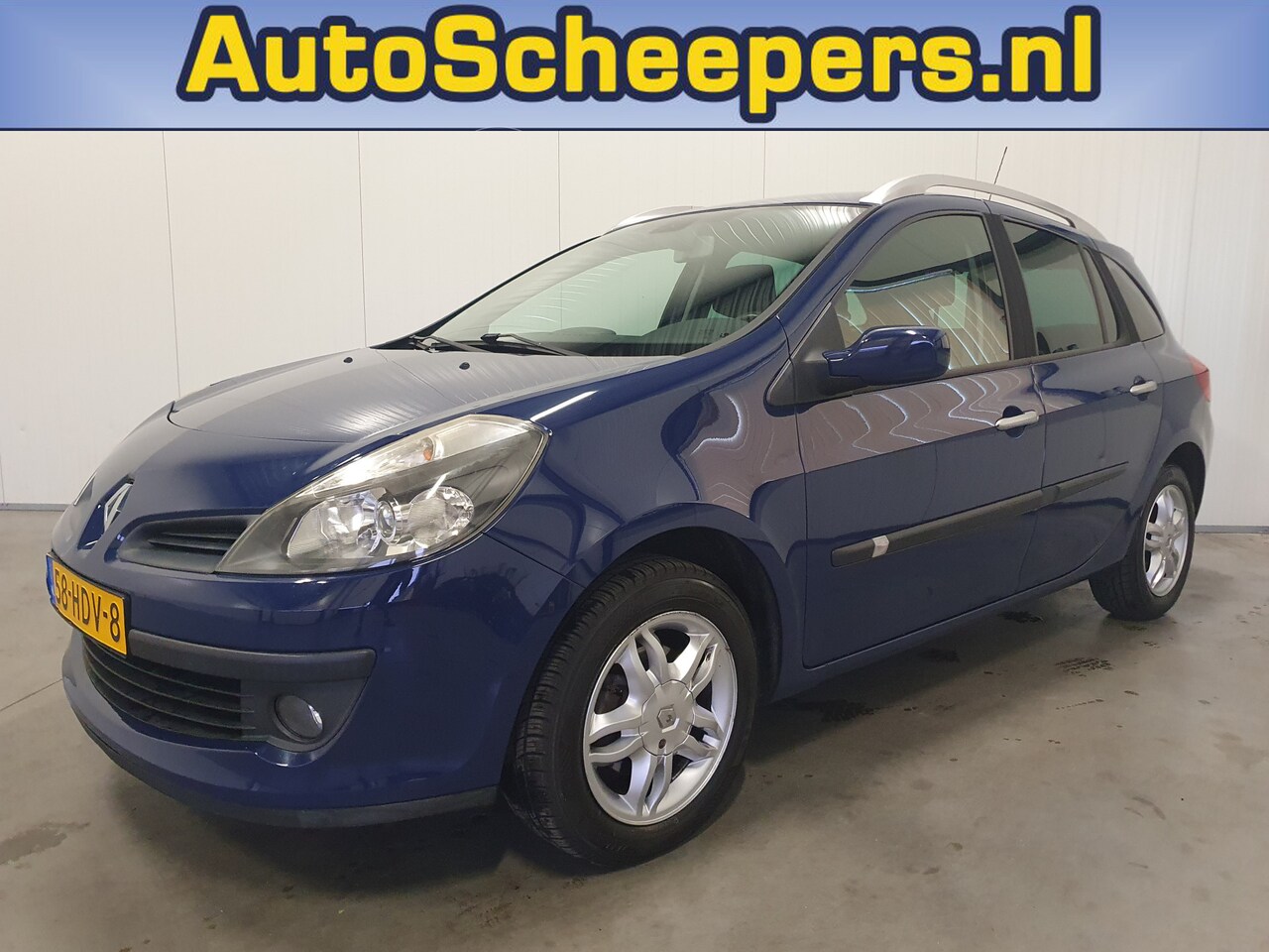 Renault Clio Estate - 1.6-16V Corporate Sport CRUISE/PDC/CLIMA/TRHAAK/LMV - AutoWereld.nl