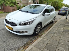 Kia Cee'd - 1.6 GDI Plus Pack