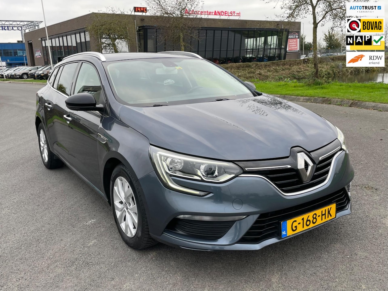 Renault Mégane Estate - 1.3 TCe Limited 1.3 TCe Limited, Trekhaak, Cruise, 1e eig, Geen import, Nap, Dealer oh! - AutoWereld.nl