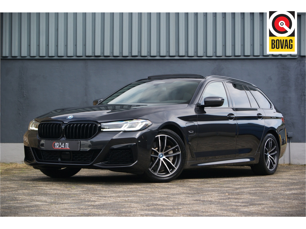 BMW 5-serie Touring - 530e 292PK High Ex. M-Sport Panoramak/HUD/Memory/ACC/Laser Aut8 - AutoWereld.nl