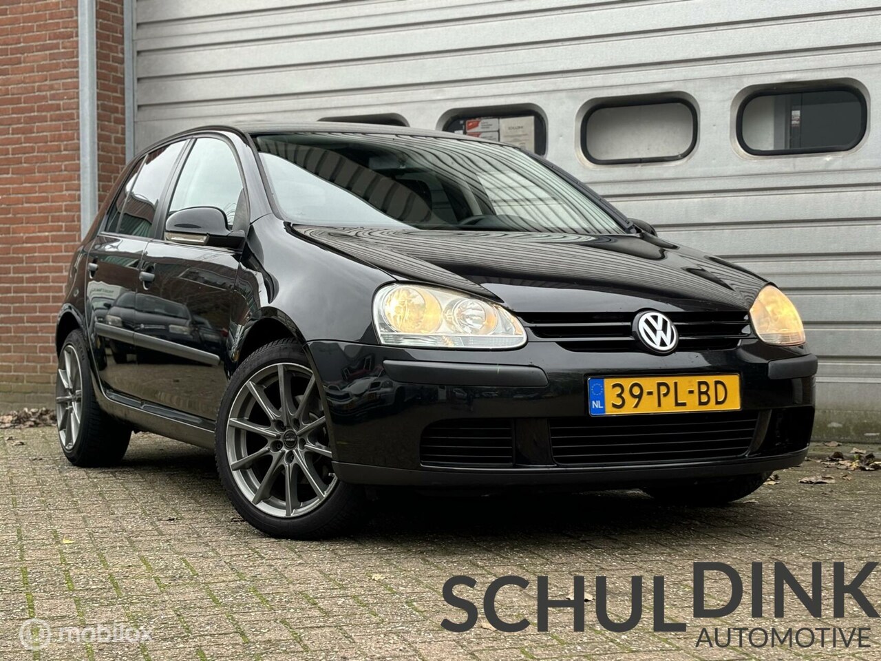 Volkswagen Golf - 1.6 FSI Trendline CRUISE CONTROLE|AUTOMAAT - AutoWereld.nl