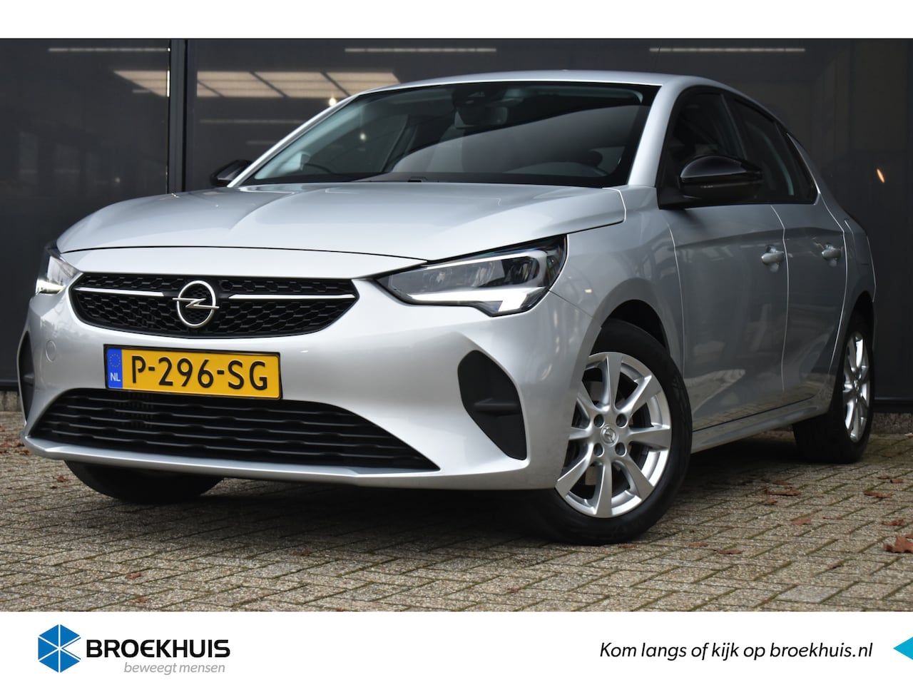 Opel Corsa - 1.2 Edition 100pk Automaat | Navi by App | Parkeersensoren | Cruise Control | Airco | 16"L - AutoWereld.nl