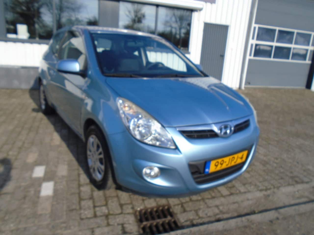 Hyundai i20 - 1.2I DYNAMIC - AutoWereld.nl