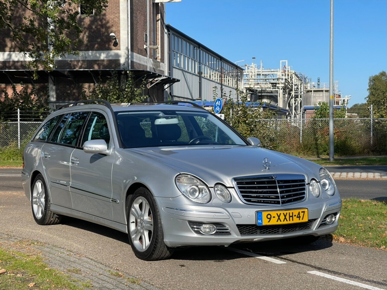 Mercedes-Benz E-klasse Estate - 200 K. Avantgarde | AUTOMAAT | Lederen Bekleding | APK 10-2025! - AutoWereld.nl