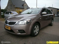 Kia Cee'd Sporty Wagon - Ceed 1.6 CRDi 115 X-tra