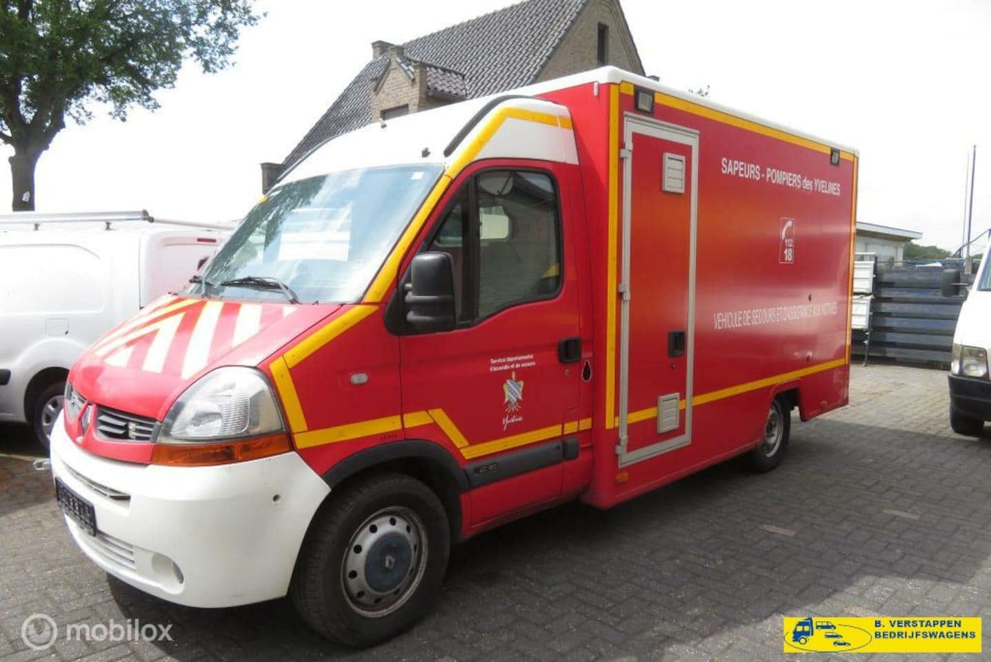 Renault Master - 2.5 DCI 150 ZIEKENAUTO - AutoWereld.nl