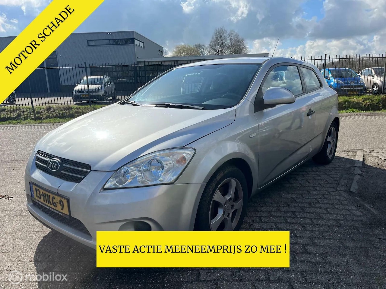 Kia Pro cee'd - Ceed Pro_Ceed 1.4 CVVT Fifteen AIRCO LET OP START NIET !!!! NOT RUNNING !!!!! - AutoWereld.nl