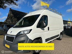 Peugeot Boxer - 330 2.0 BlueHDI L2H2 Premium Pack L2/H2, airco, navigatie, camera, trap + imperiaal enz