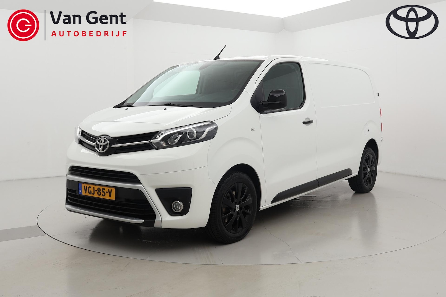 Toyota ProAce Worker - 2.0 D-4D Black Line 2.0 D-4D Black Line - AutoWereld.nl