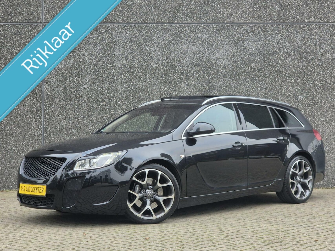 Opel Insignia Sports Tourer - 2.8 T OPC 4x4 2.8 T OPC 4x4 - AutoWereld.nl