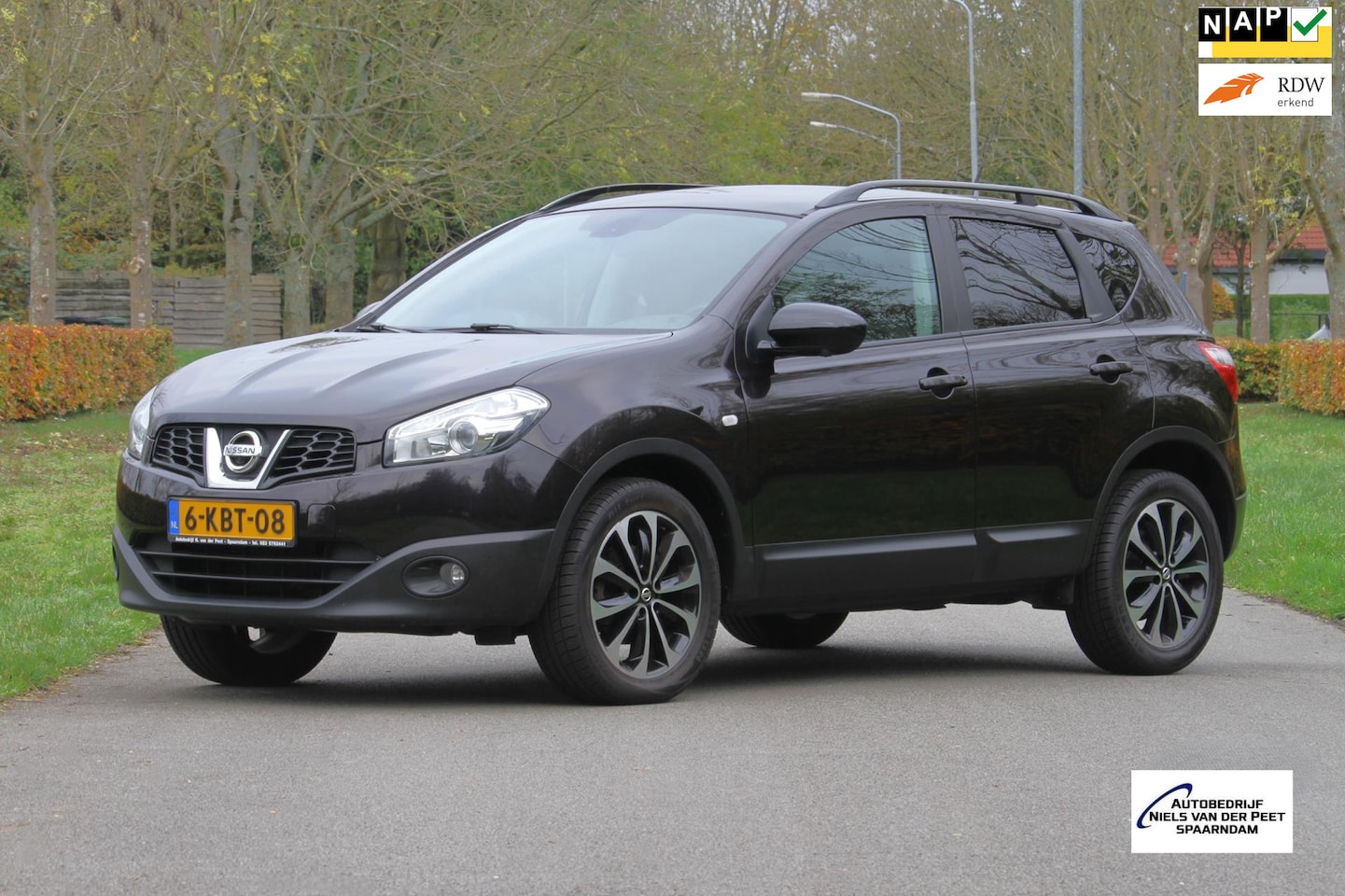 Nissan Qashqai - 1.6 360 Connect Edition Automaat / Panoramadak / Sportvelgen / Climate control / Navigatie - AutoWereld.nl