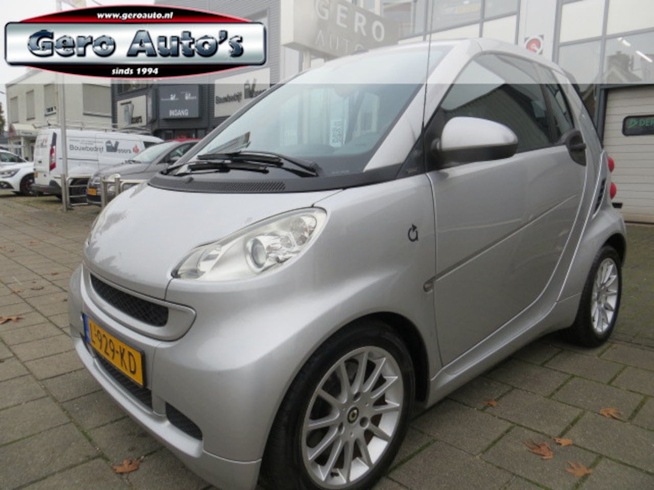 Smart Fortwo cabrio - 1.0 mhd edition limited one mooie smart automaat cabrio airco lmv - AutoWereld.nl