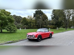 Triumph TR4 - Gerestaureerd en scherp geprijsd