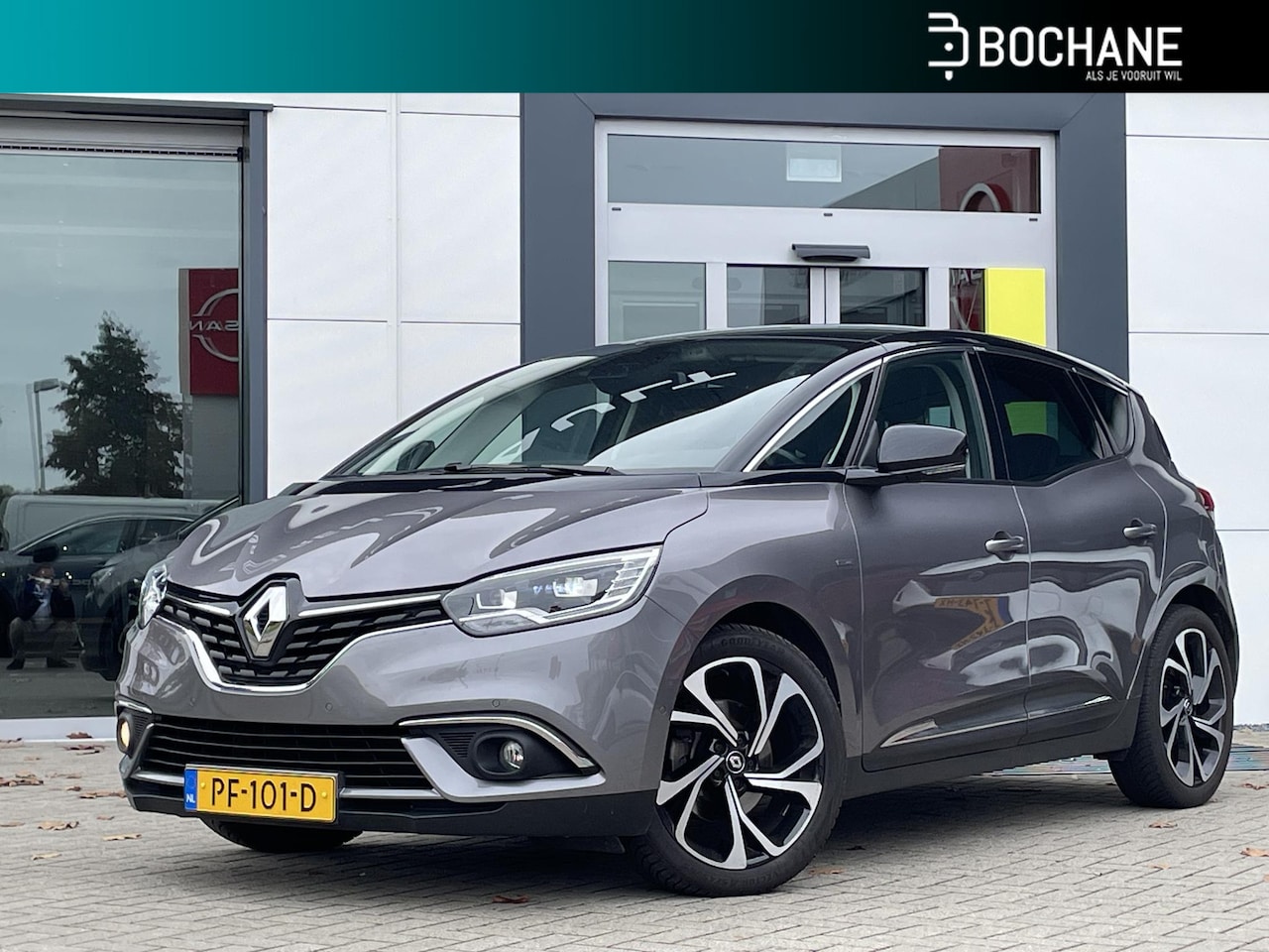 Renault Scénic - 1.2 TCe 130 Bose | Achteruitrijcamera | Panoramadak | Trekhaak - AutoWereld.nl