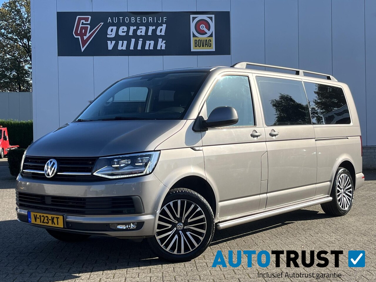 Volkswagen Transporter - 2.0 TDI DSG L2H1 Highline MARGE 2X SCHUIFDEUR - AutoWereld.nl