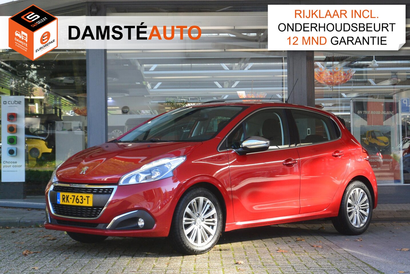 Peugeot 208 - 1.2 PureTech 82pk Allure │ Connect Nav DAB+ │ Achteruitrijcamera - AutoWereld.nl