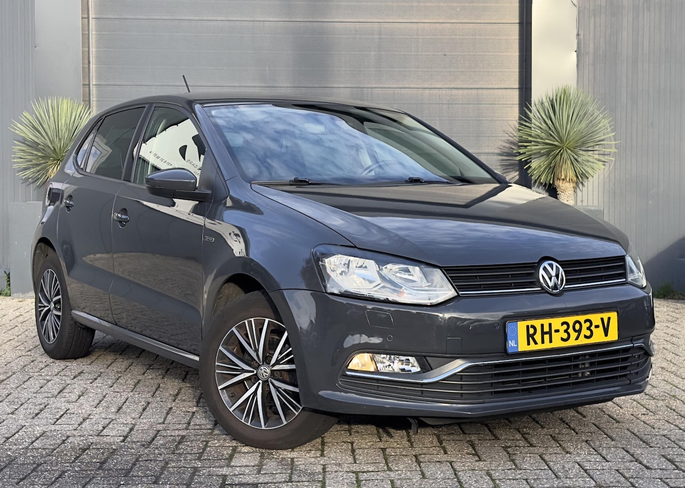 Volkswagen Polo - 1.0 Comfortline 1.0 Comfortline - AutoWereld.nl