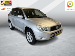 Toyota RAV4 - 2.0 VVTi Linea Sol