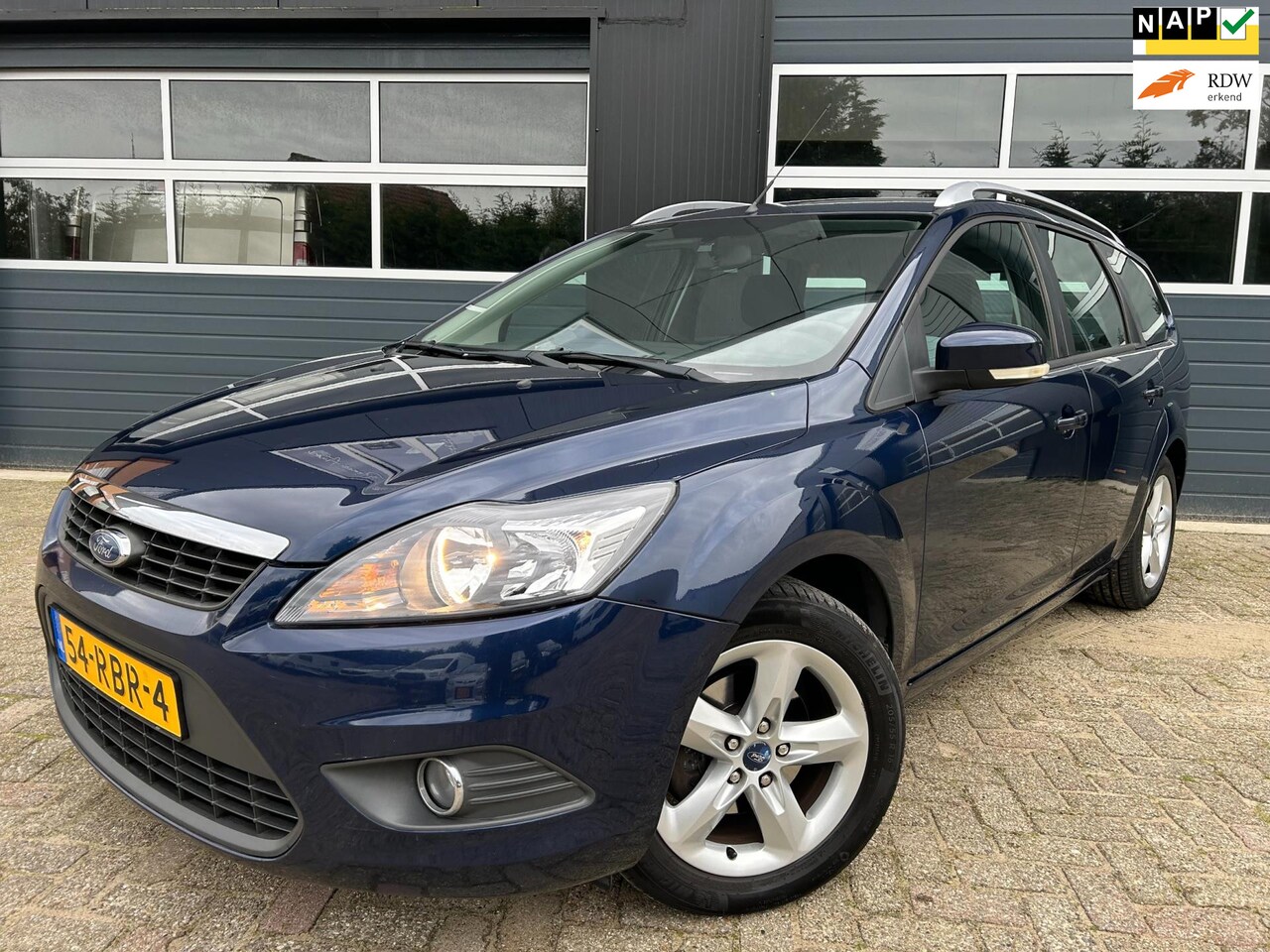 Ford Focus Wagon - 1.6 Comfort|Zeer nette auto!| - AutoWereld.nl