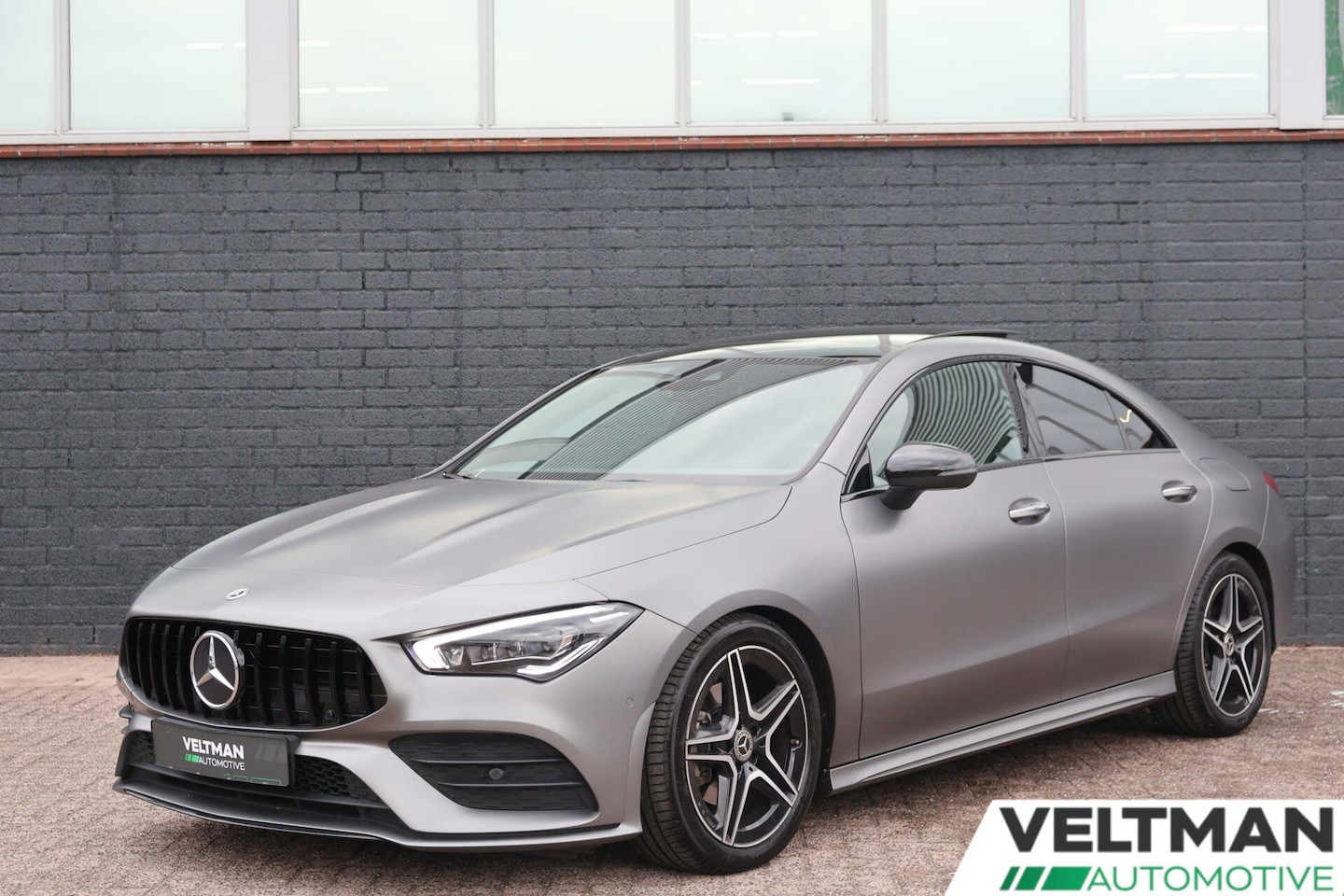 Mercedes-Benz CLA-Klasse - 180 AMG Line PANO MEMORY SFEERVERLICHTING CAMERA - AutoWereld.nl