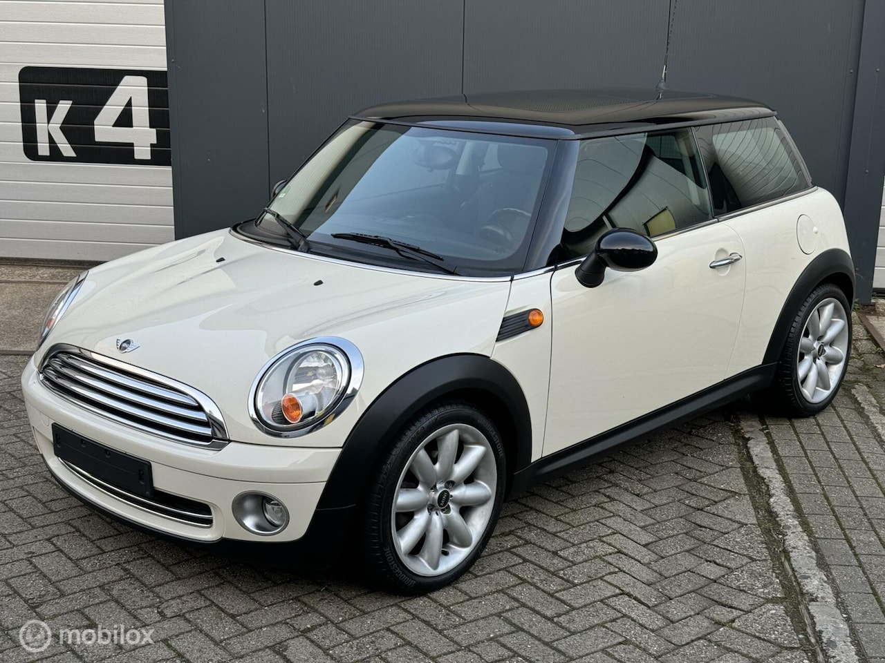 MINI Cooper - Mini 1.6 Cooper|Panoramadak| Pdc| Stoelverwarming| Cru - AutoWereld.nl