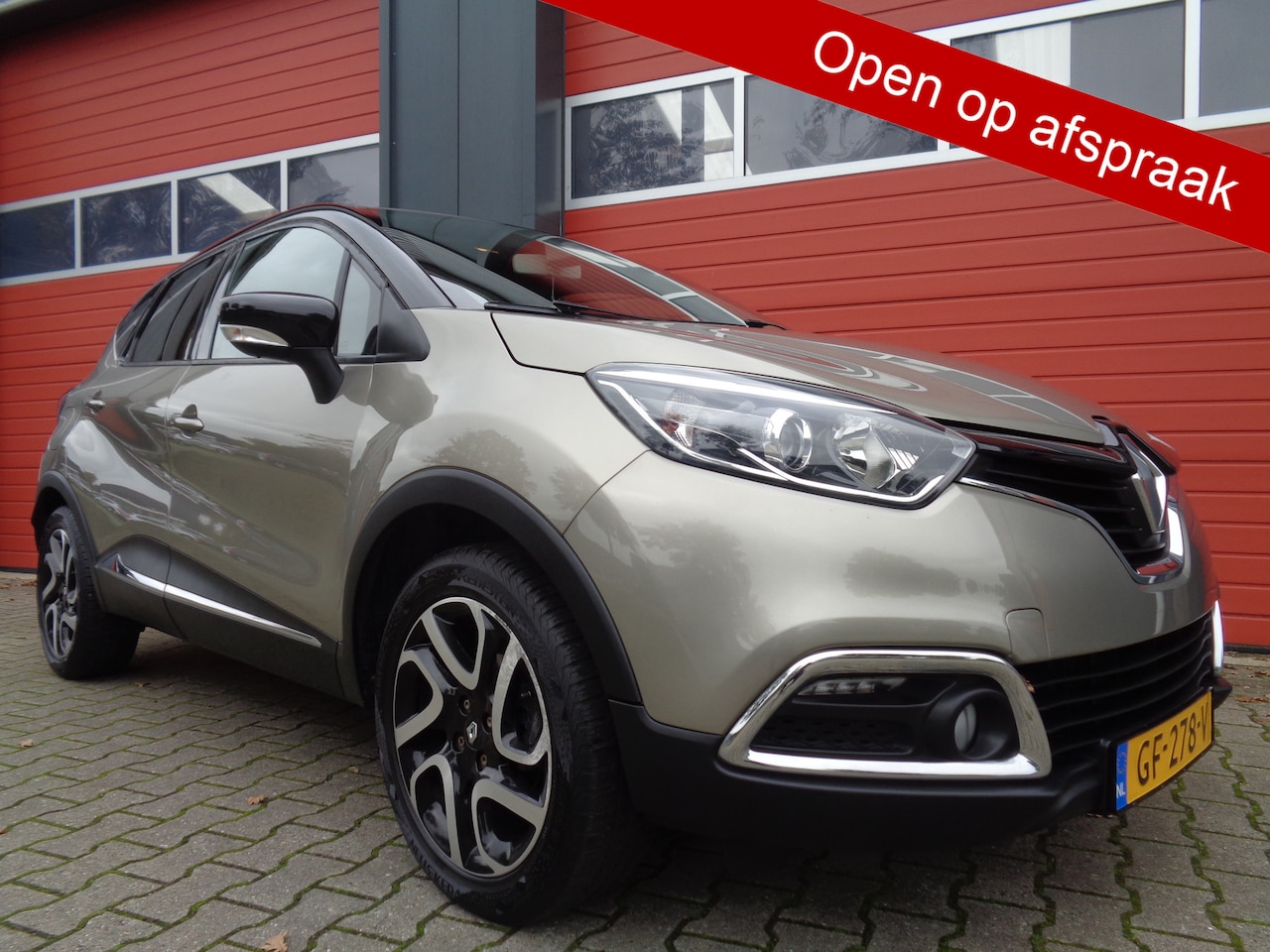 Renault Captur - 0.9 TCe Dynamique Clima Cruise Navi LMV Trekhaak NL-Auto - AutoWereld.nl