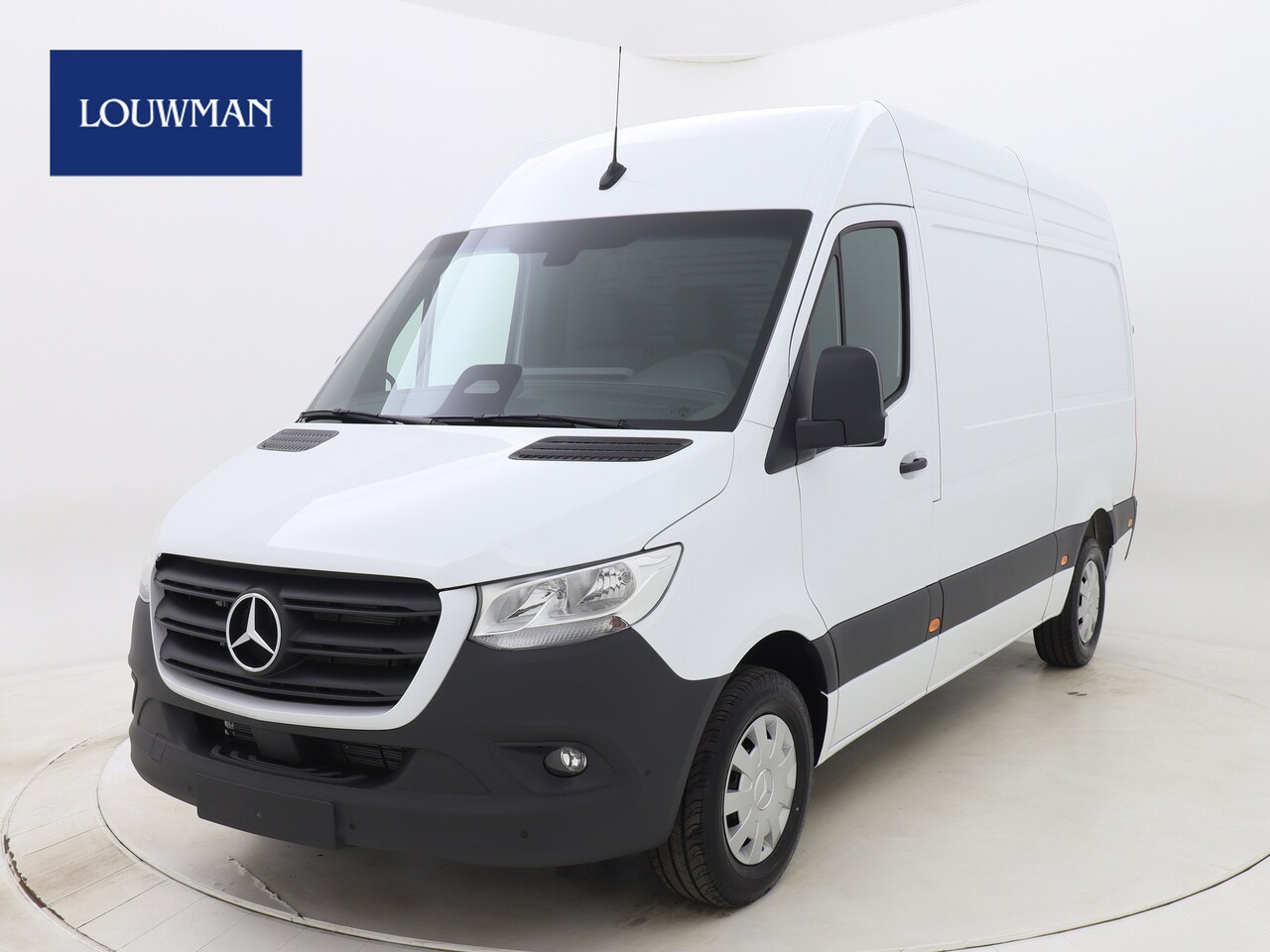 Mercedes-Benz Sprinter - 315 CDI 150pk Automaat L2H2 RWD Pro 3,5t trekhaak voorbereiding, smartphone pakket, winter - AutoWereld.nl