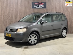 Volkswagen Touran - 1.4 TSI Trendline 2011 DSG NAP CRUISE PDC