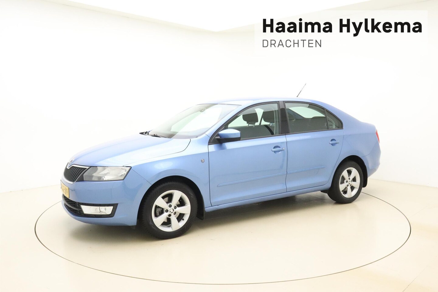 Skoda Rapid - 1.2 TSI Greentech Ambition | Airco | Cruise Control | Trekhaak | Dealeronderhouden | LM Ve - AutoWereld.nl