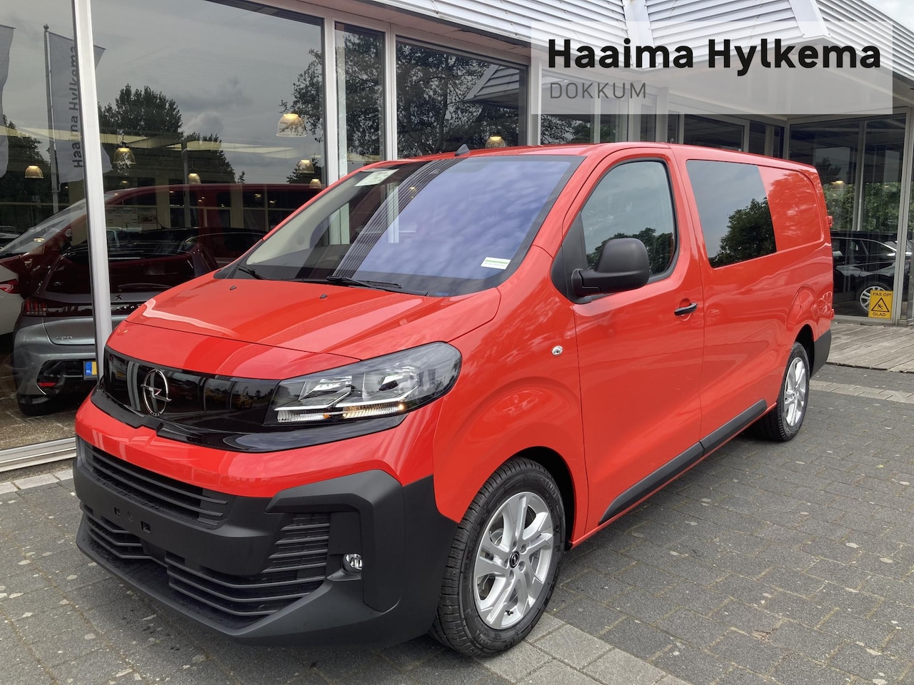 Opel Vivaro - 2.0 Diesel 145 L3 Dubbele Cabine | Nieuw | Van 40.184 Voor 36.000 | BPM Voordeel | Navigat - AutoWereld.nl