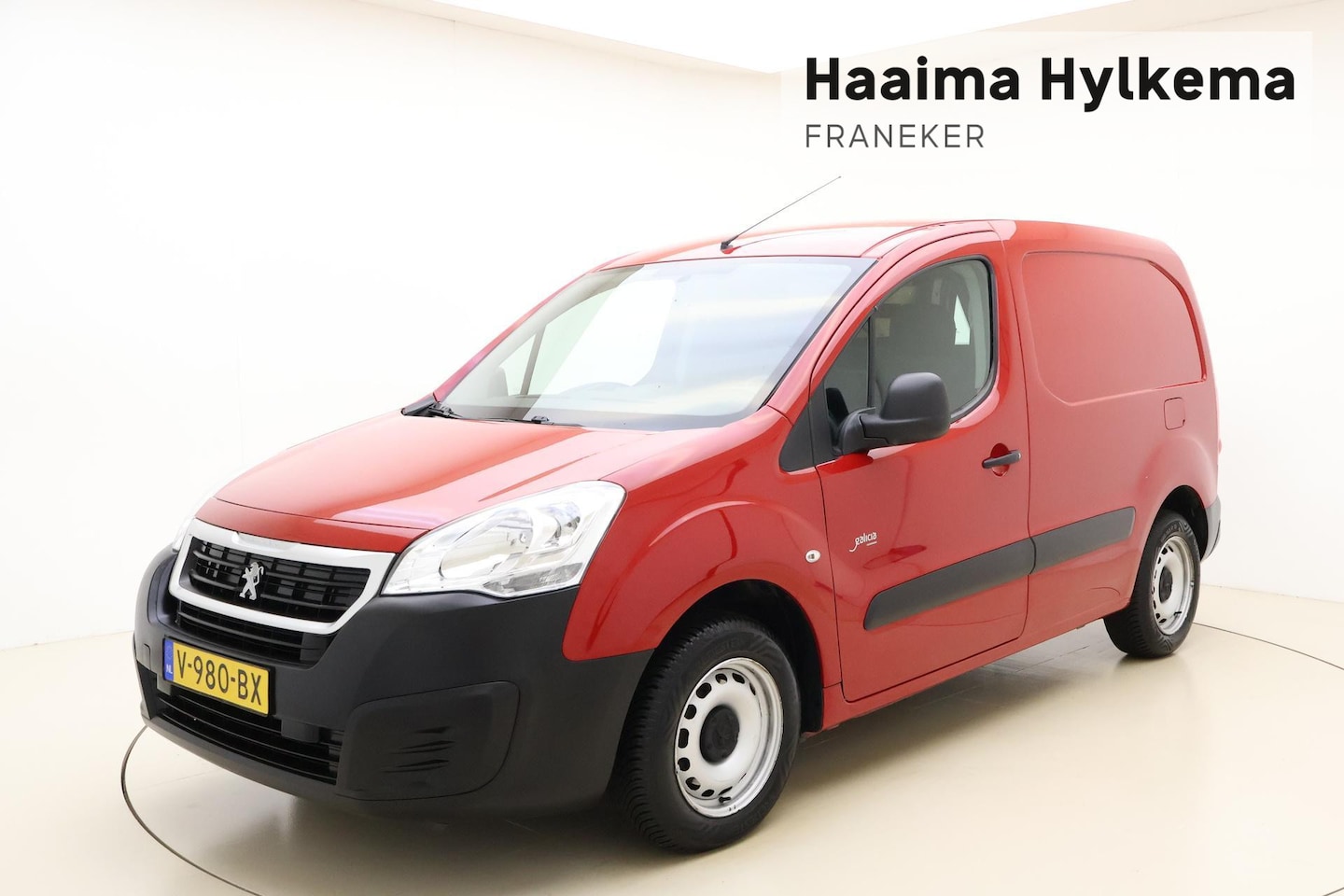 Peugeot Partner - 120 1.6 BlueHDi 75 L1 XR 75pk | Marge bus | Weinig Kilometers | Dealeronderhouden | Radio - AutoWereld.nl