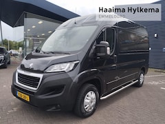 Peugeot Boxer - 333 2.2 BlueHDi 140pk L2H2 Premium | Navi | Cruise | Airco | Trekhaak | Camera | Verzwaard