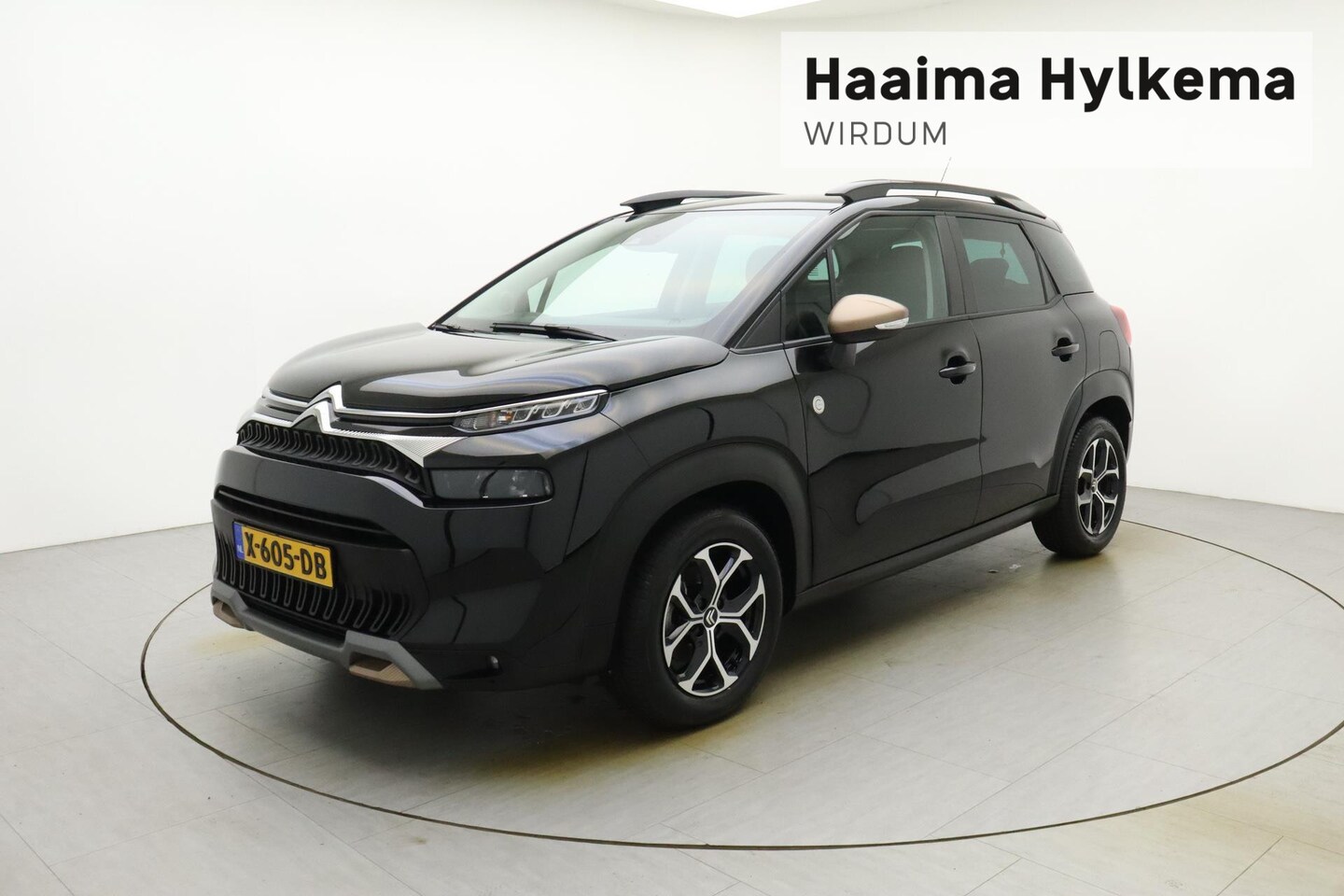 Citroën C3 Aircross - 1.2T 110pk C-Series | Navigatie | Parkeersensoren | Climate Control | Lichtmetalen velgen - AutoWereld.nl