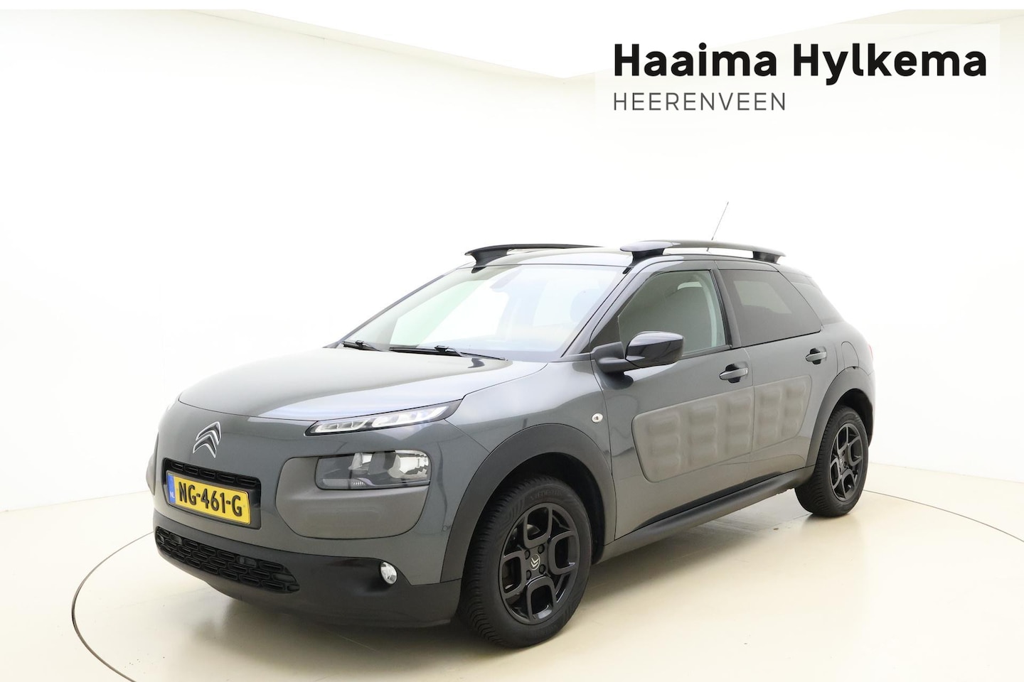 Citroën C4 Cactus - 1.2 PureTech Shine | Navigatie | Climate control | Cruise Control | Glazen dak | Parkeerse - AutoWereld.nl