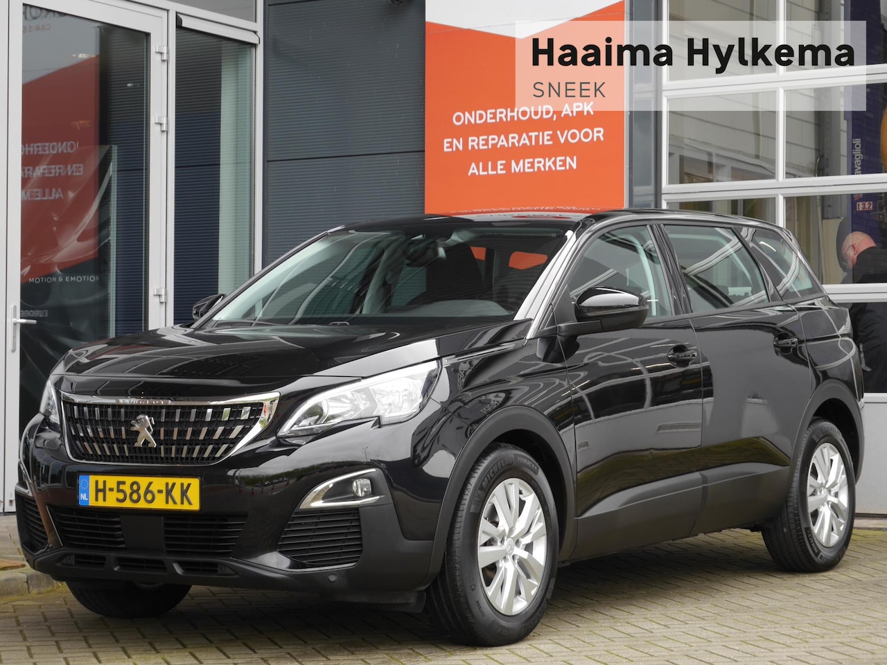 Peugeot 5008 - 1.2 PureTech Active | Automaat | 7 zits | Achteruitrijcamera | Parkeersensoren voor | Appl - AutoWereld.nl