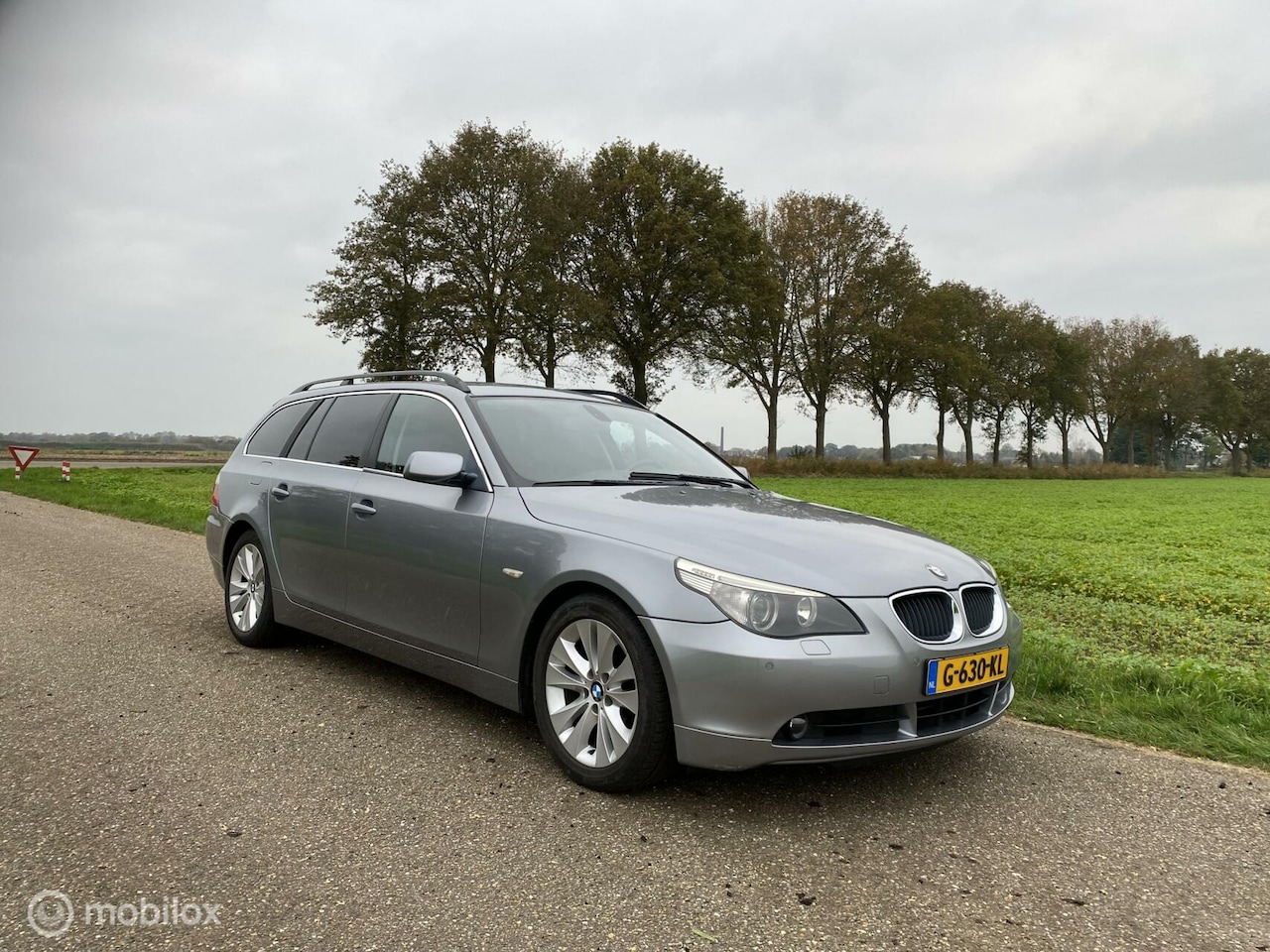 BMW 5-serie Touring - 525i Executive Automaat - AutoWereld.nl