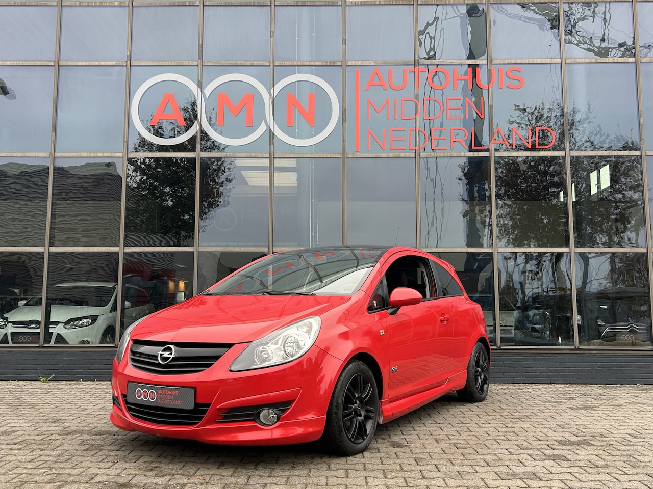 Opel Corsa - 1.4-16V OPC-Line,ClimateCtr,Elek ramen, Multifuncioneel stuur 90Pk - AutoWereld.nl