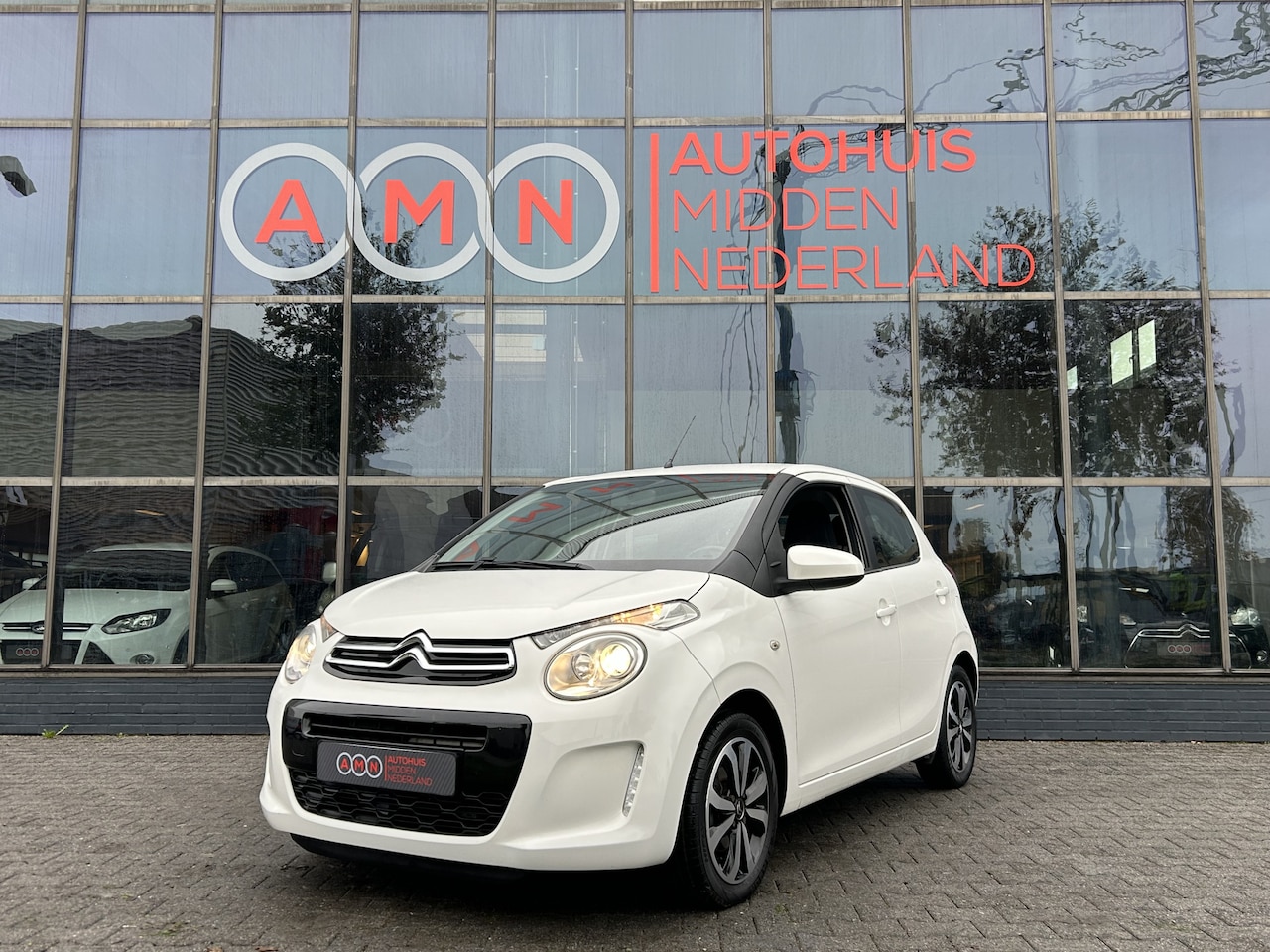 Citroën C1 - 1.2 PureTech Shine CruiseCtr,Achteruiitrijcamera,PDCa,ClimateCtr,LMV15’, Full Option!! - AutoWereld.nl