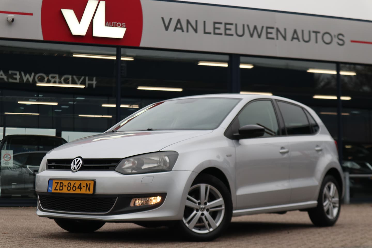 Volkswagen Polo - 1.2-12V BlueMotion Comfortline | Navi | Stoel verwarming | 5 Deurs | - AutoWereld.nl