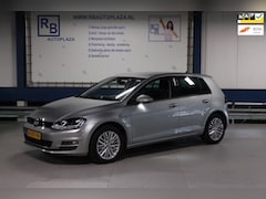 Volkswagen Golf - 1.2 TSI CUP SPORT / NAVI / XENON / 110dkm